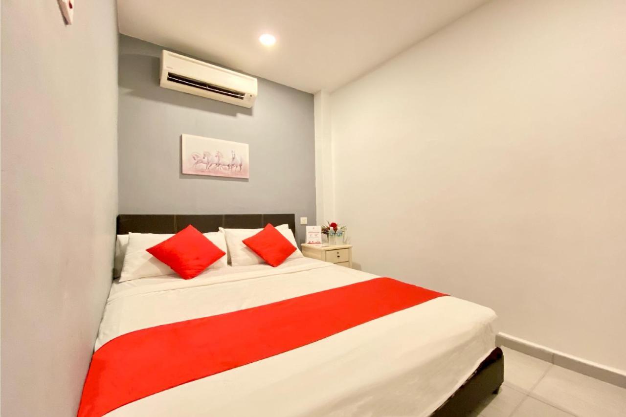 Spot On 90283 Twenty Seven Muntri Hotell Tanjung Bungah  Exteriör bild