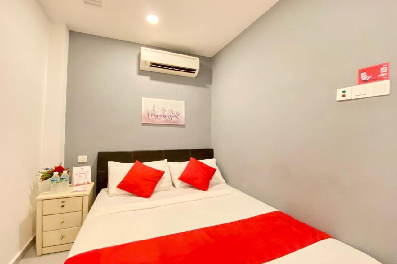 Spot On 90283 Twenty Seven Muntri Hotell Tanjung Bungah  Exteriör bild