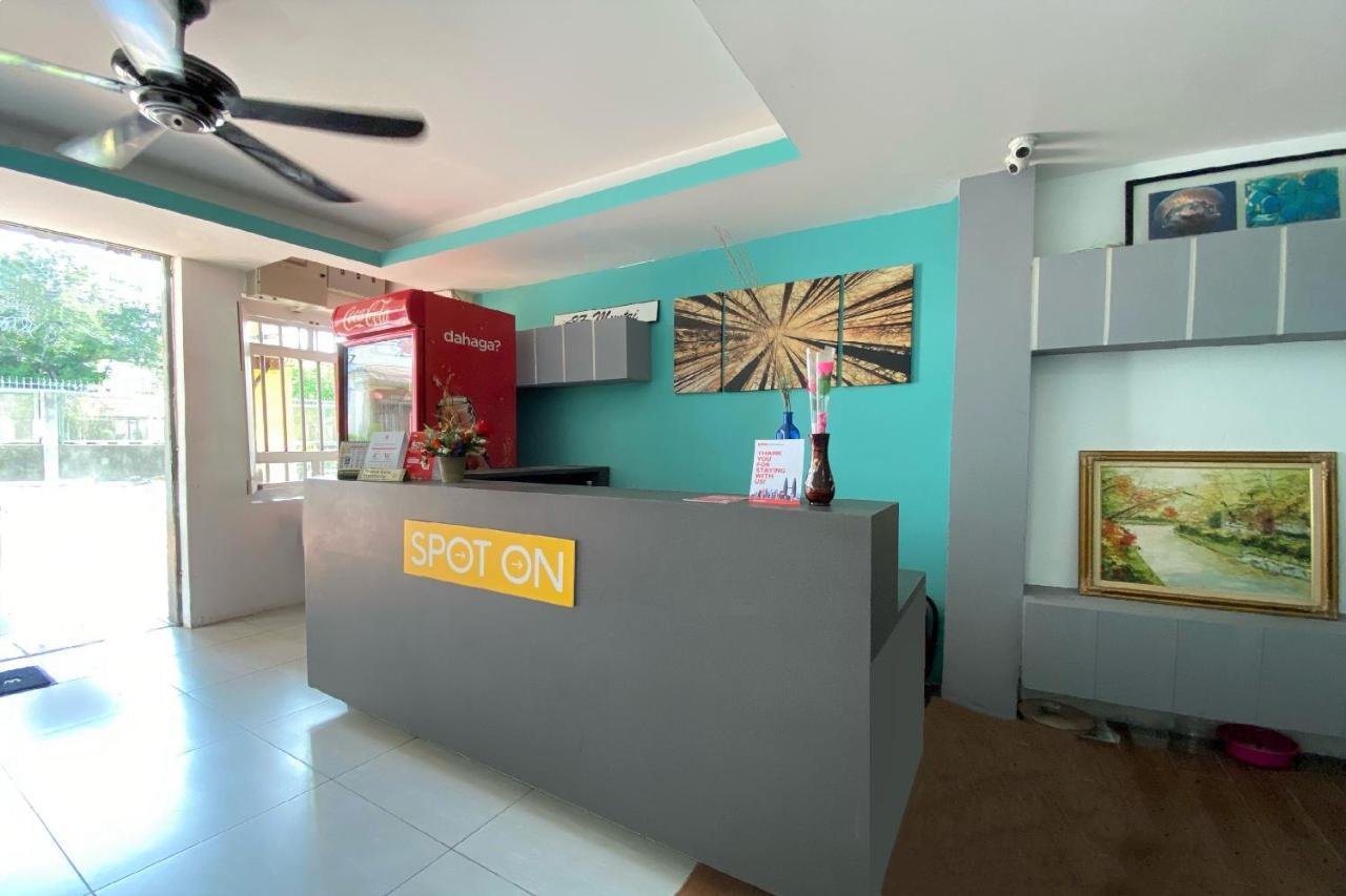Spot On 90283 Twenty Seven Muntri Hotell Tanjung Bungah  Exteriör bild